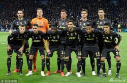  鹈鹕队员拍手庆祝莫兰特绝杀 