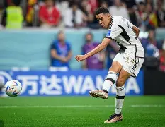 亚冠转会风云:莱比锡盯上锋线强援,维尼修斯或成交易筹码的简单介绍 亚冠转会风云:莱比锡盯上锋线强援,维尼修斯或成交易筹码的简单介绍